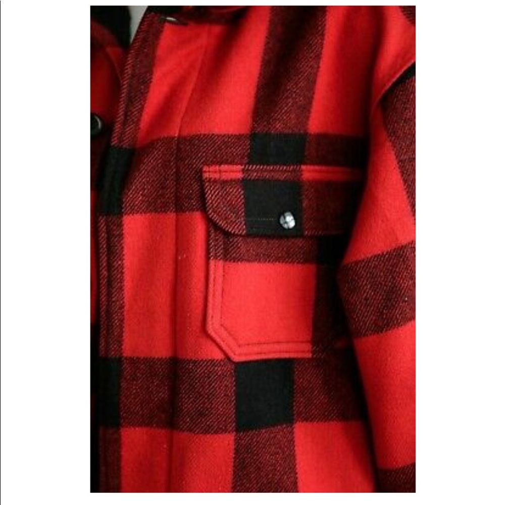 One Of A Kind Vintage Woolrich Buffalo Plaid - Picture 5 of 9
